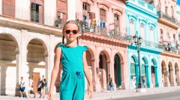Bambina a Cuba